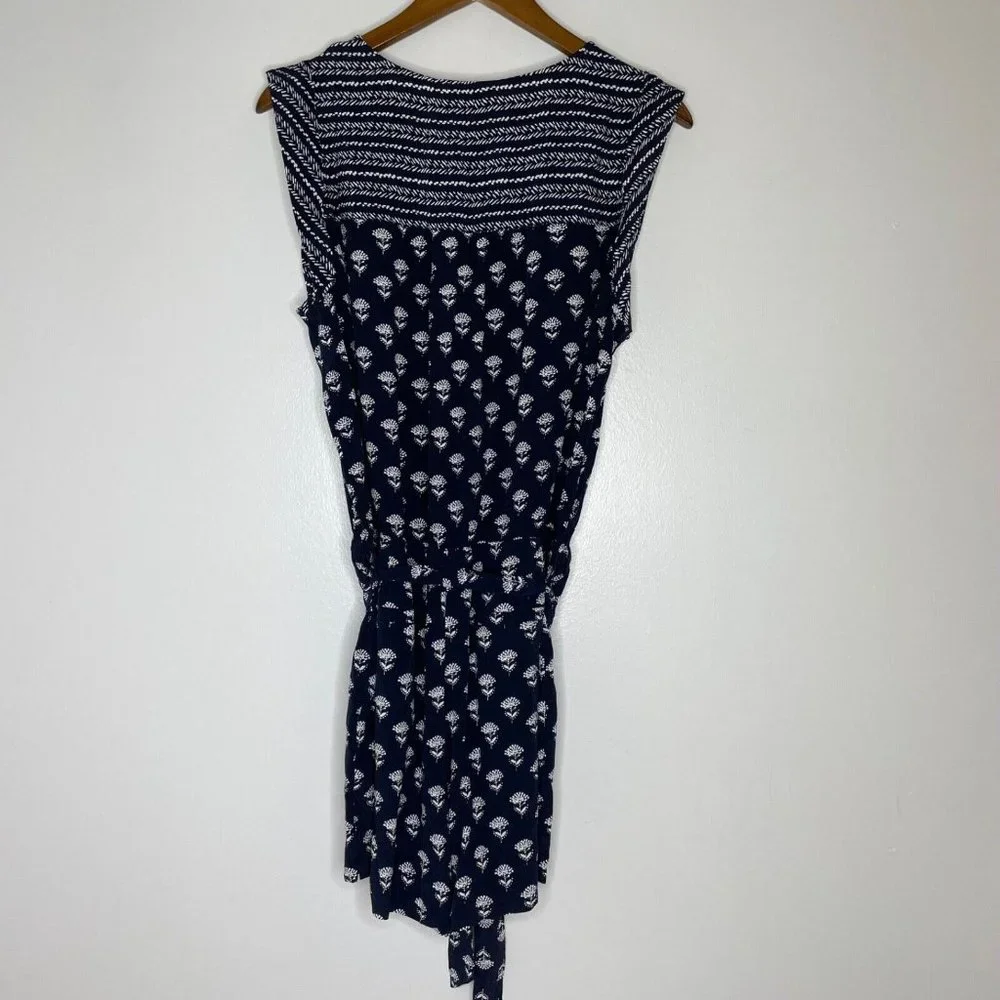 Loft Blue Floral Sleeveless Button Front 4" Shorts Romper Size Large Women’s - Picture 8 of 13